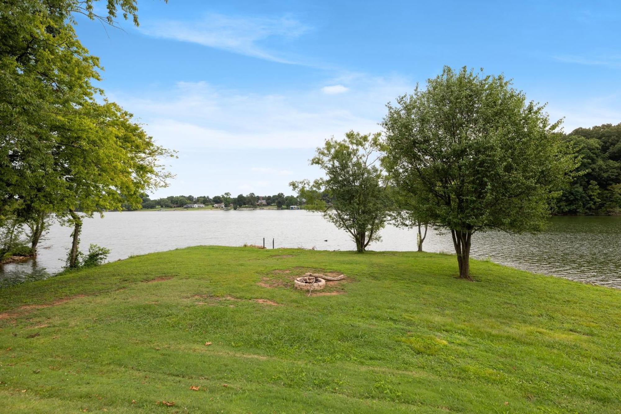 Cozy Lake Cottage W/ Kayaks, Sups, Pool & Firepit Winchester Exterior foto